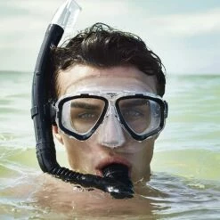 Speedo Adult Adventure Mask Snorkel Set - Deep Lake 9 Speedo Adult Adventure Mask Snorkel Set - Deep Lake -swimming pool supplies shop speedo adult adventure mask lifestyle 2