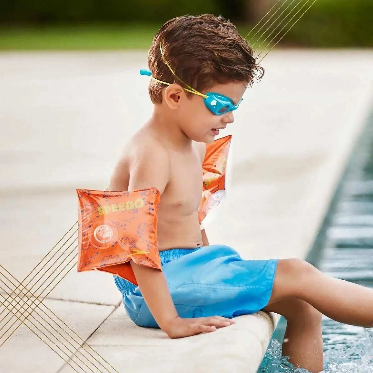 Speedo Basic Arm Band - Blue 4 Speedo Basic Arm Band - Blue - Image 2